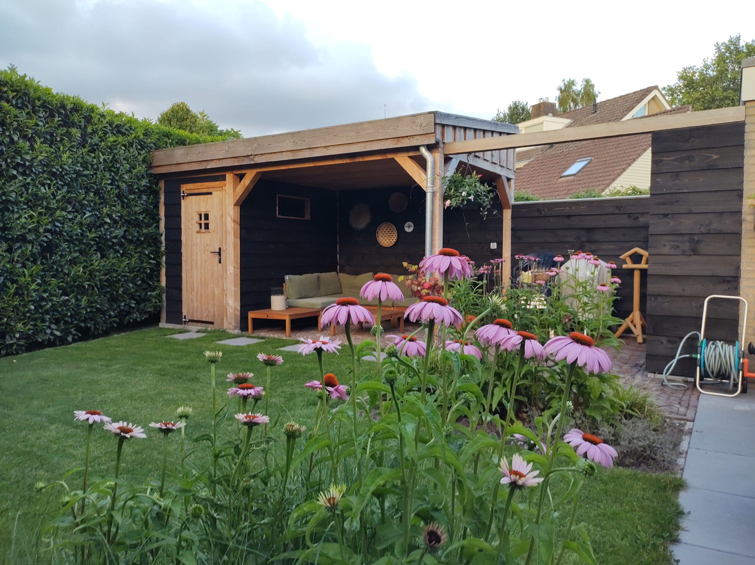 Overkapping-bloemen-gazon Overkapping-bloemen-gazon